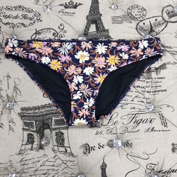 Madewell Second Wave Classic Bikini Bottom - Picture 3 of 8